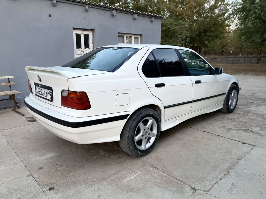 Продается машина Bmw 318