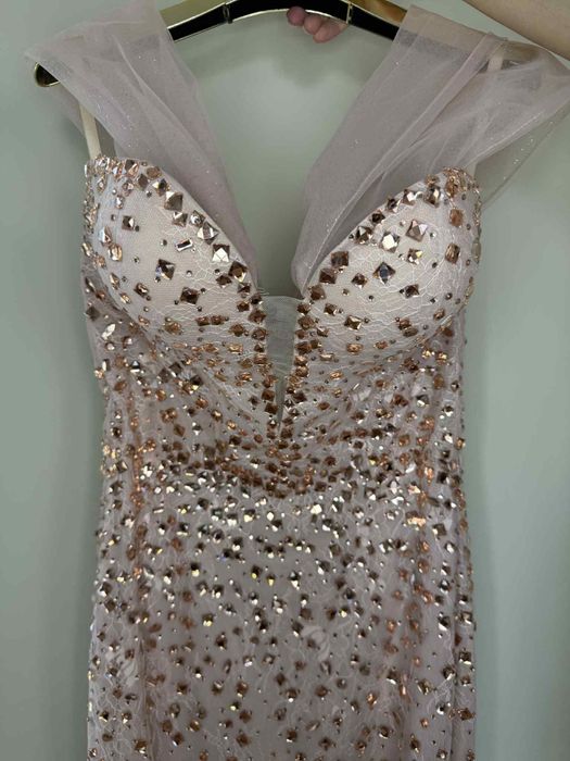 Официална рокля на Христо Чучев