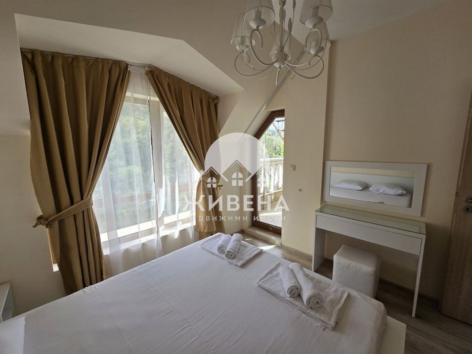 Продава се Двустаен апартамент в Варна, Аспарухово - 130 кв.м за 1193 €/кв.м - Снимка #6