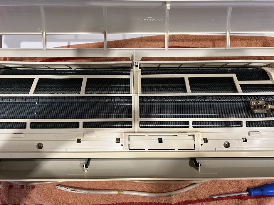 Продавам климатик Мидеа 12000бту