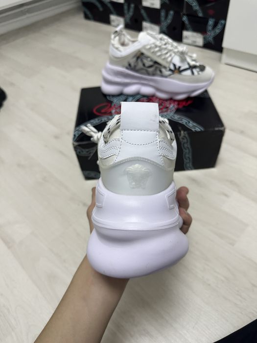 Versace Chain Reaction