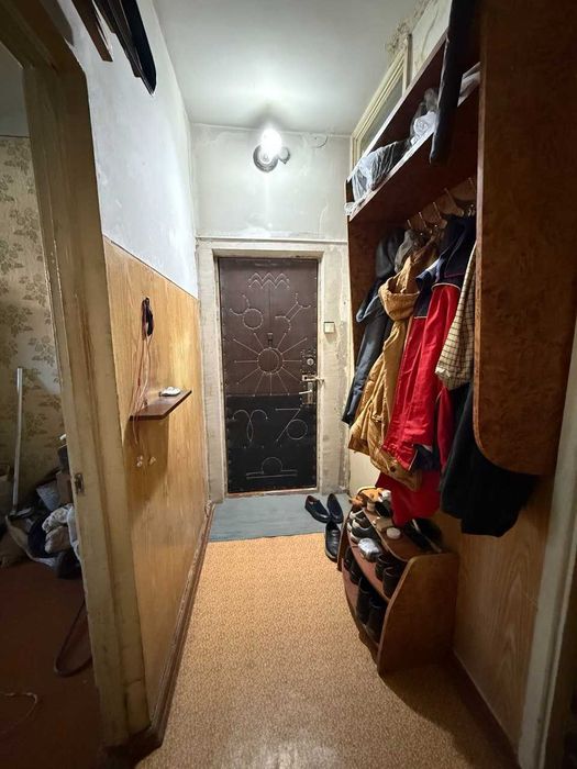 3-комнатная на первой линии Юнусабад-8 | Под офис или жильё