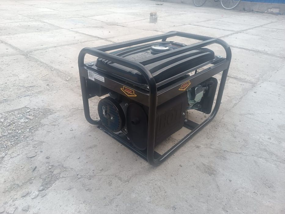 Генератор DY4000L Huter