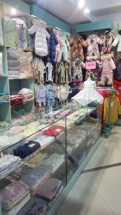 Продаётся отдел детской одежды