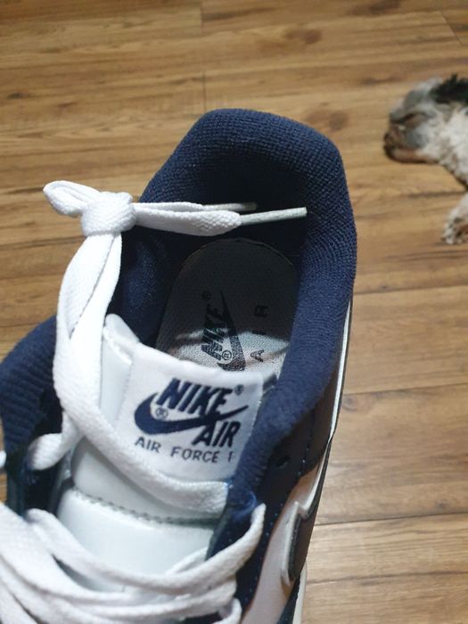 Vând adidasi nike air force 1