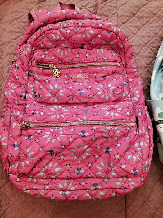 Продам рюкзак для девочки