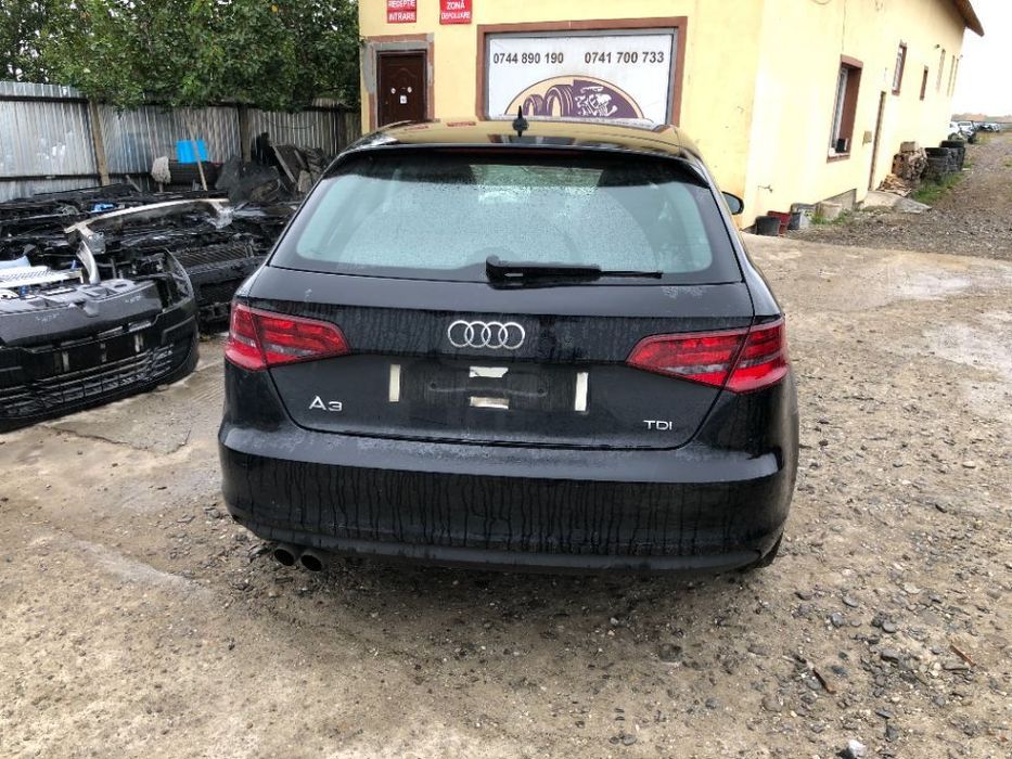 Dezmembrez / Dezmembrari / Piese / Accesorii Audi A1