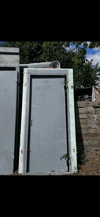 Двери металлические