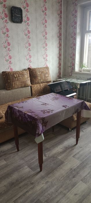 Продам квартиру 3 комнатную