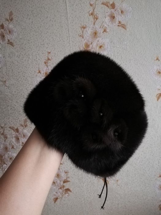 Продам новую шапку норка