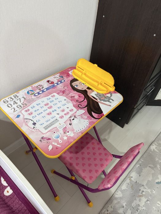 Продам детский столик , отличное состояние.КСК