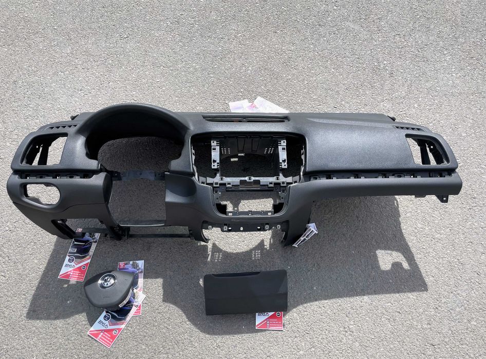 VW Sharan 7n kit airbag / plansa de bord / set centuri / set faruri