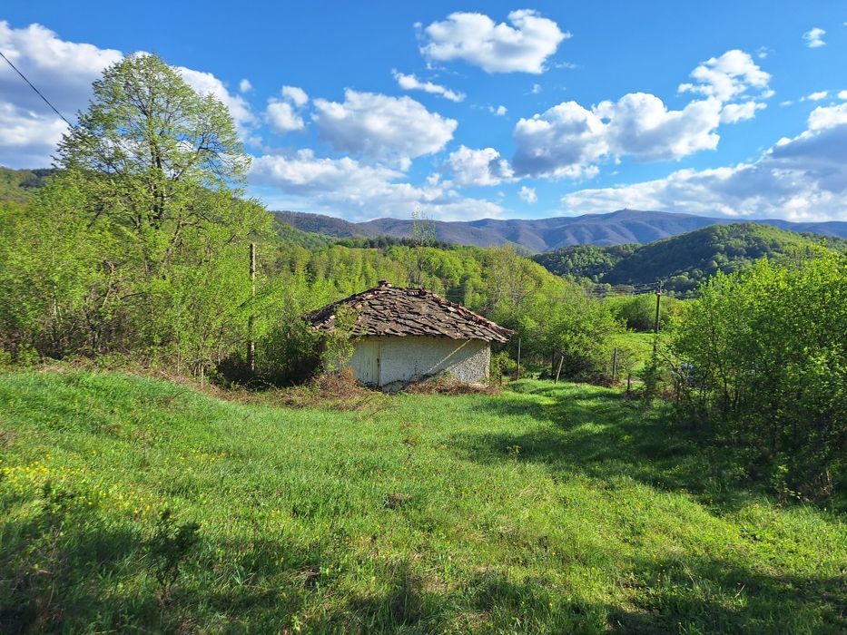 Продава се Къща в с. Зеленик, Област Велико Търново - 50 кв.м за 440 €/кв.м - Снимка #2