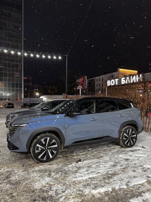 Продам geely atlas 2024