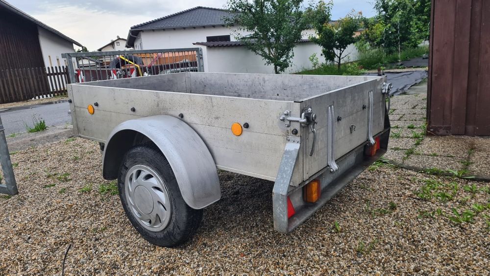 Ремарке HUMBAUR с бризент