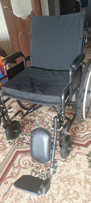 Инвалидная коляска