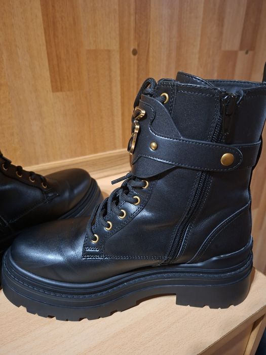 Оригинални боти pinko