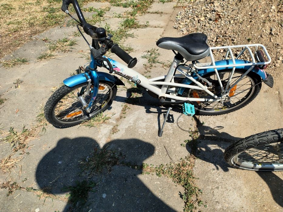 Bicicleta  18 inch pt fetite ...bicicleta de 20 de inc pt baieti