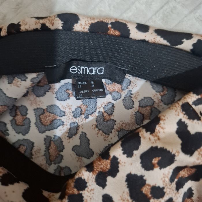 Fusta satin leoardata