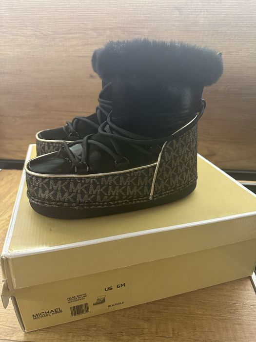 Дамски апрески Michael Kors