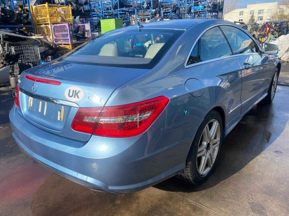 Dezmembrez e class w207 AMG/e350d amg/far adaptiv/bara amg/capota
