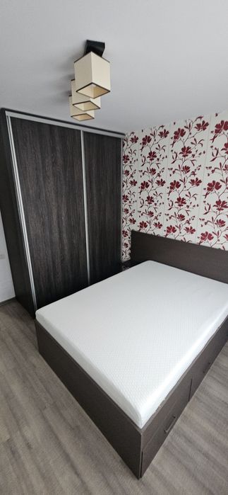 Inchiriez apartament militari rezidence