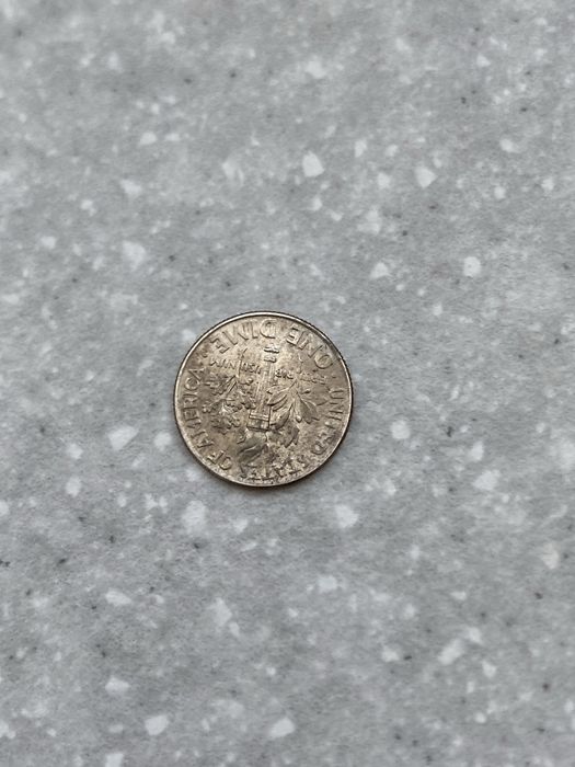 Монета старые новые коллекция