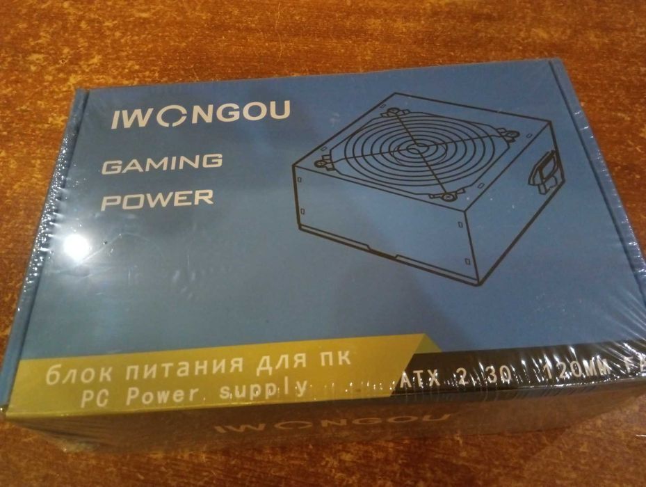 Блок питания 700W IWONGOU ATX APFC RGB