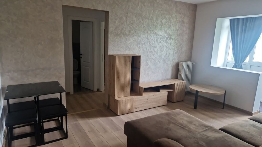 Închiriez apartament 2 camere zona Narcisa
