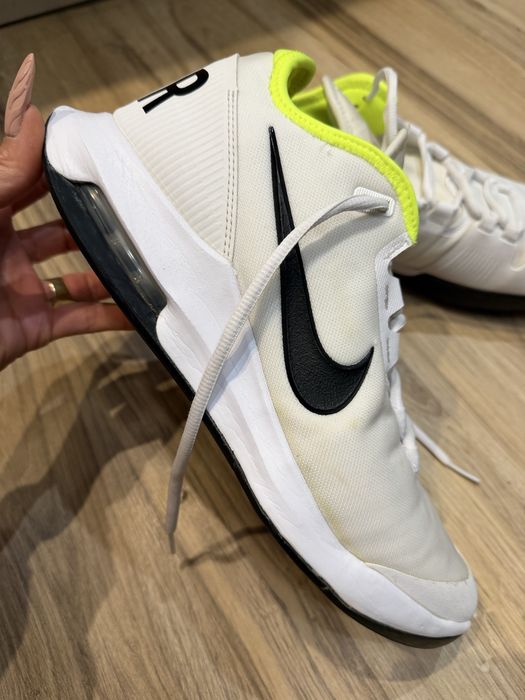 Оригинални два цвята маратонки за тенис Nike AIR MAX ! 43 н