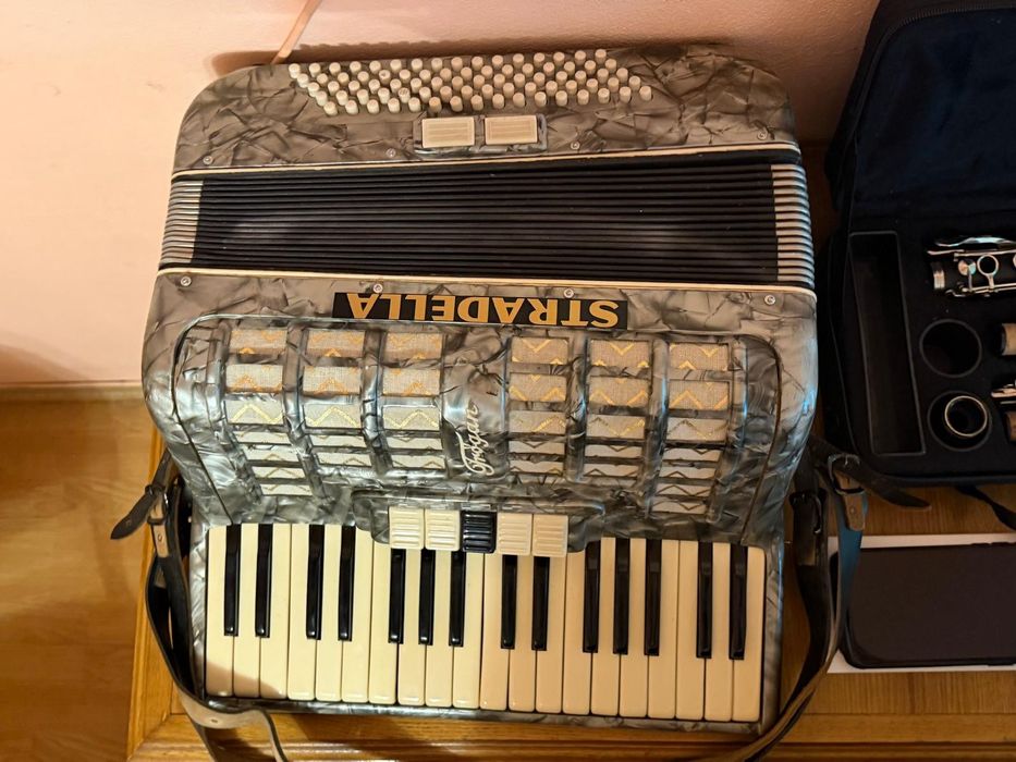 Acordeon Stradella