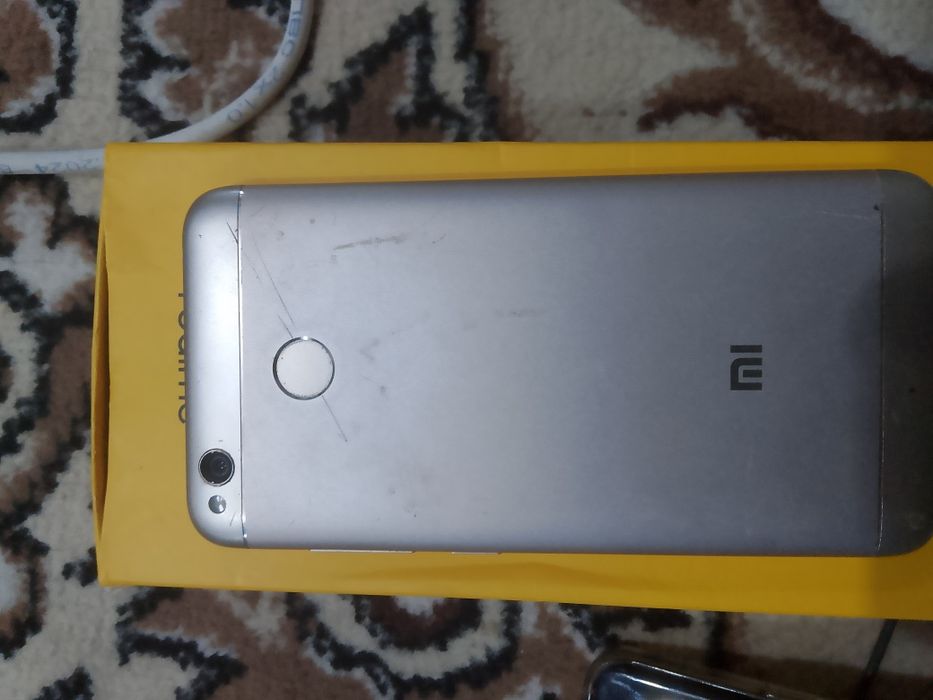 Srochni sotiladi  redmi