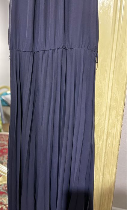 Срочно     продам     платье