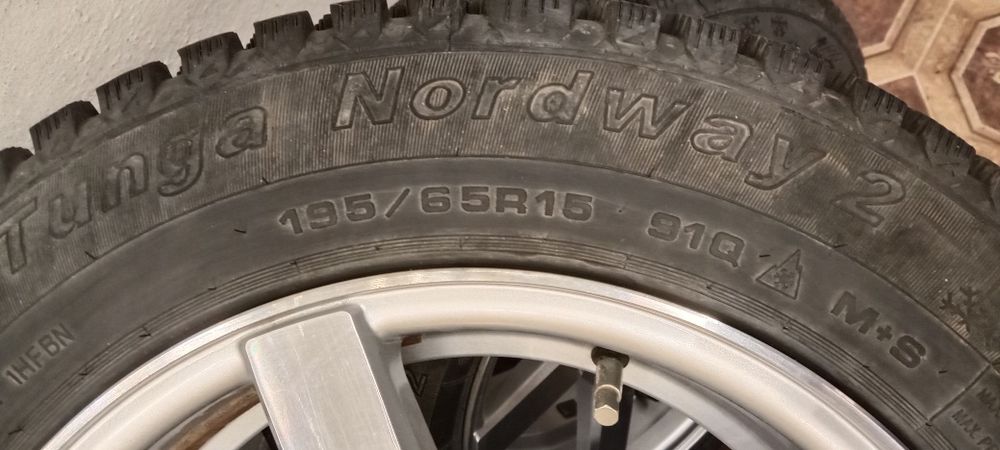 Продам диски. Ездил всего 3 месяца. Диски можно сказать новые