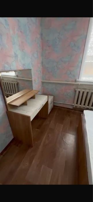 Продам спальный гарнитур