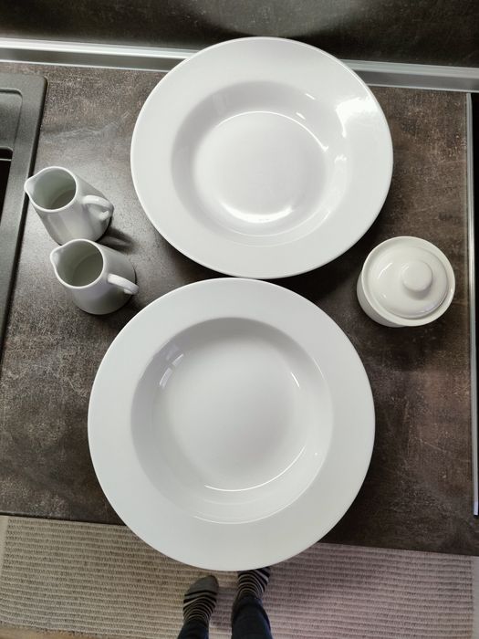 Порцеланов бял лот!