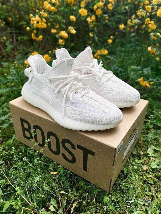 Adidas YEEZY Boost 350 V2 Bone