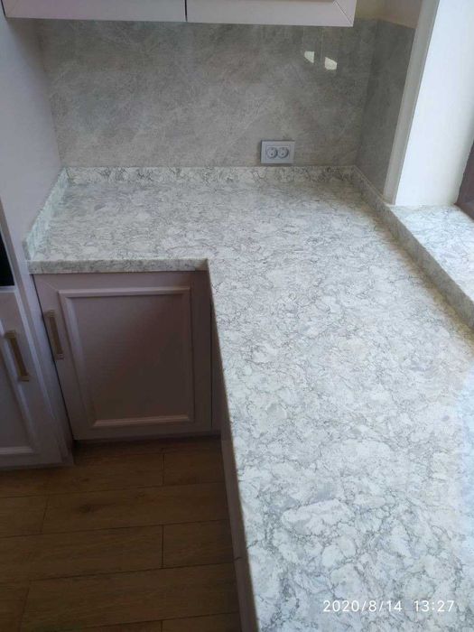 Столешница из искусственного камня