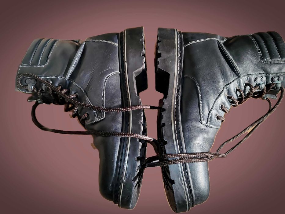 Ghete din piele de vițel