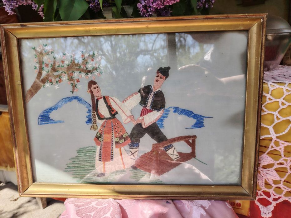 Старинен етно гоблен