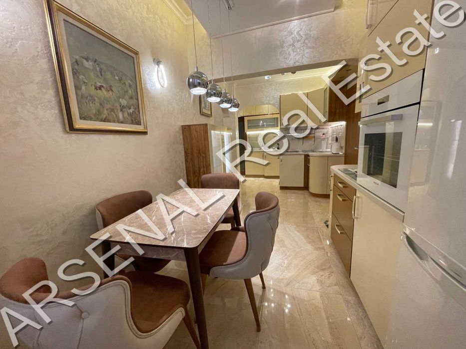 Дава се под наем Двустаен апартамент в София, Лозенец - 68 кв.м за 548.25 € - Снимка #3
