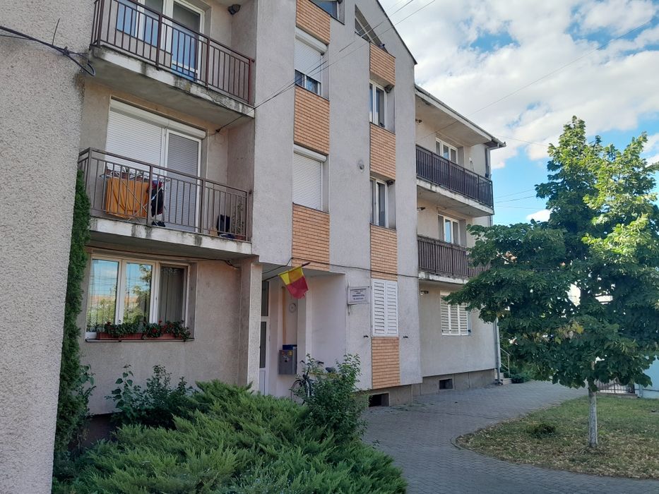 Apartament decomandat 3 camere Vladimirescu