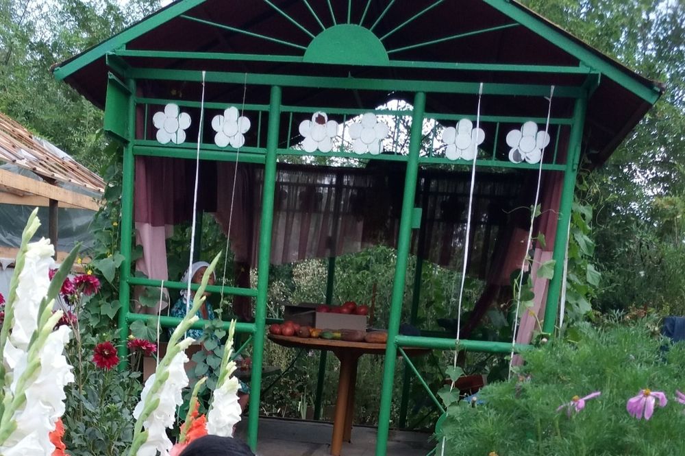 Беседка  железная