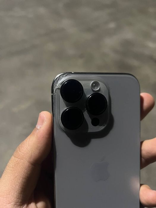 Ипхоне 15 про 128 гб  86 йомкист 630$