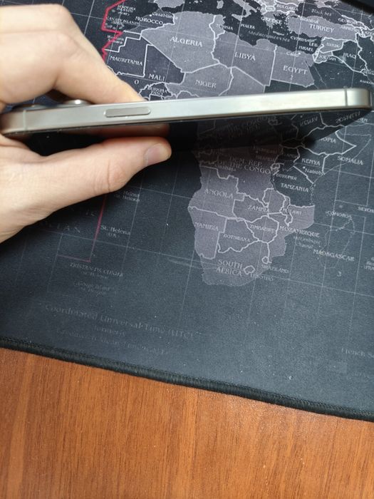 Iphone 15 pro max  natural titanium