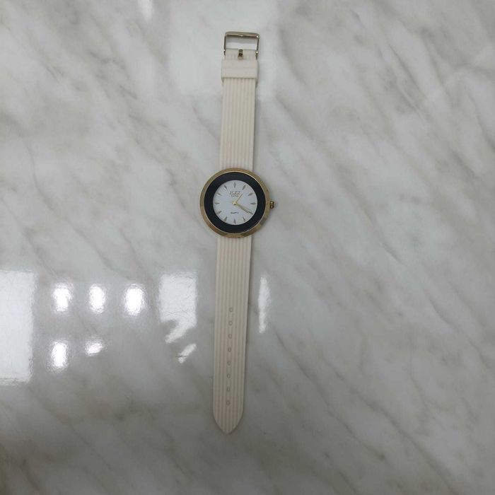 Ceas JCKY A2556, Alb, Zeus Amanet Rahova 846