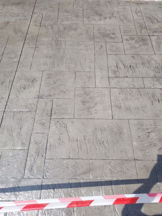 Beton amprentat la cel mai bun pret