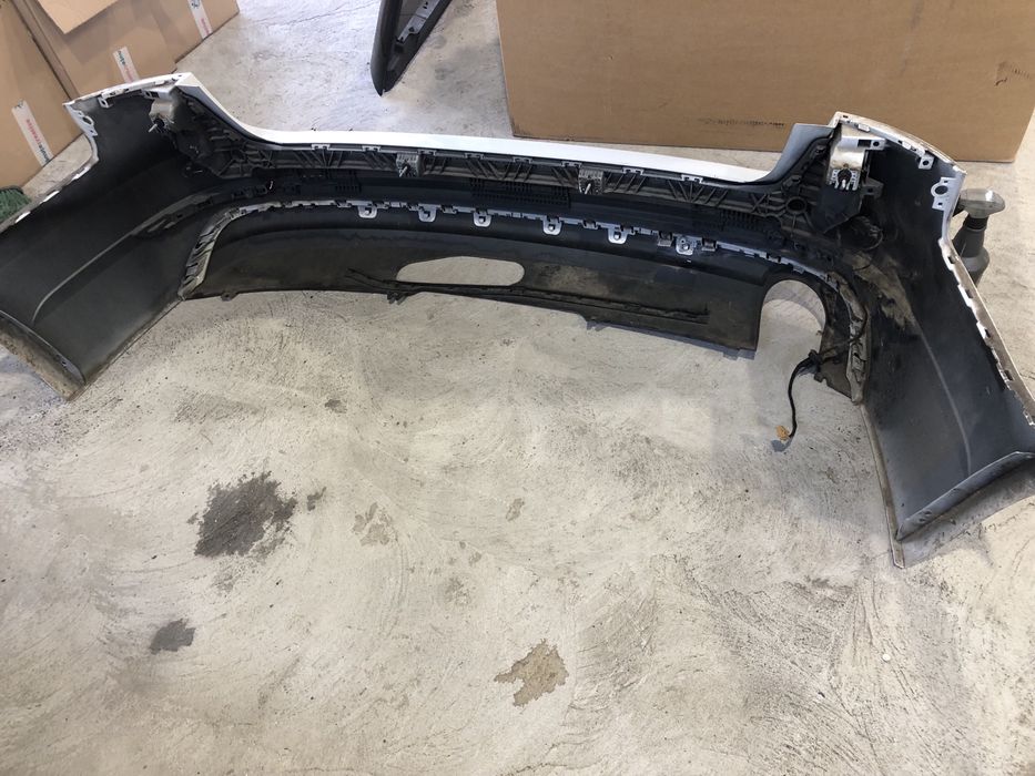 Bara spate sline audi A4 B9. Break. 8W . 2014-2018