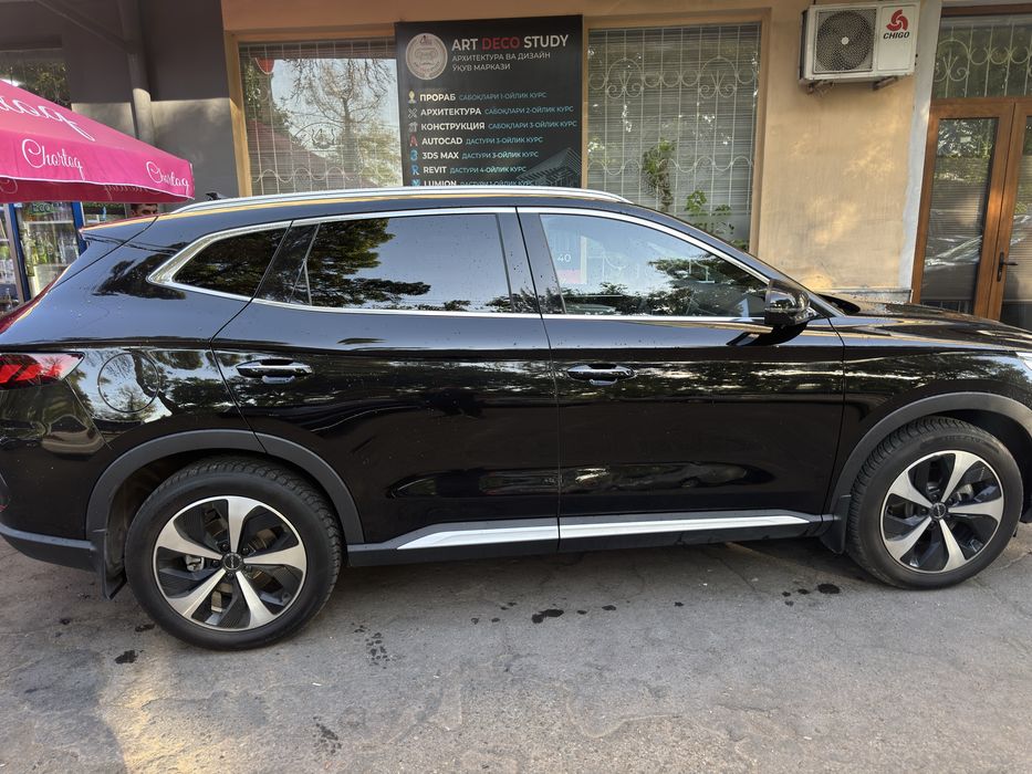 Byd song plyus gibrid