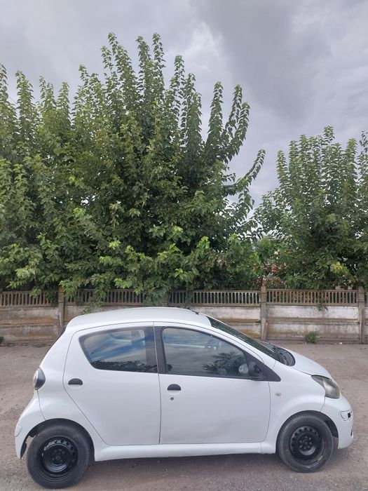 Piese Toyota Aygo 1.0 benzina 2011